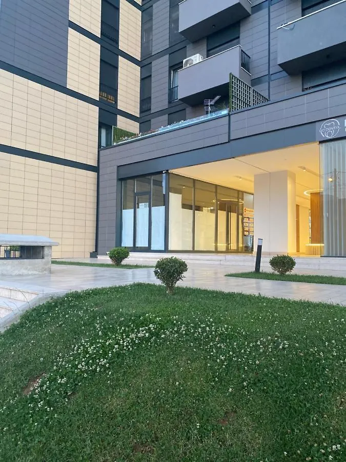 Lois Apartment Tirana