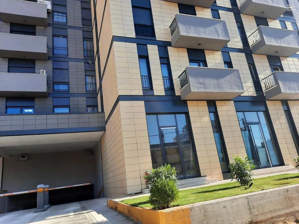 Lois apartment Tirana Albanie